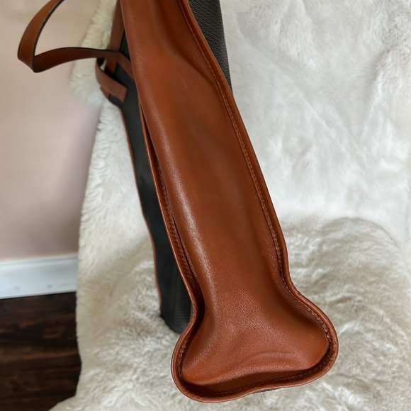 Vintage Bally XL Tote - Picture 9 of 9